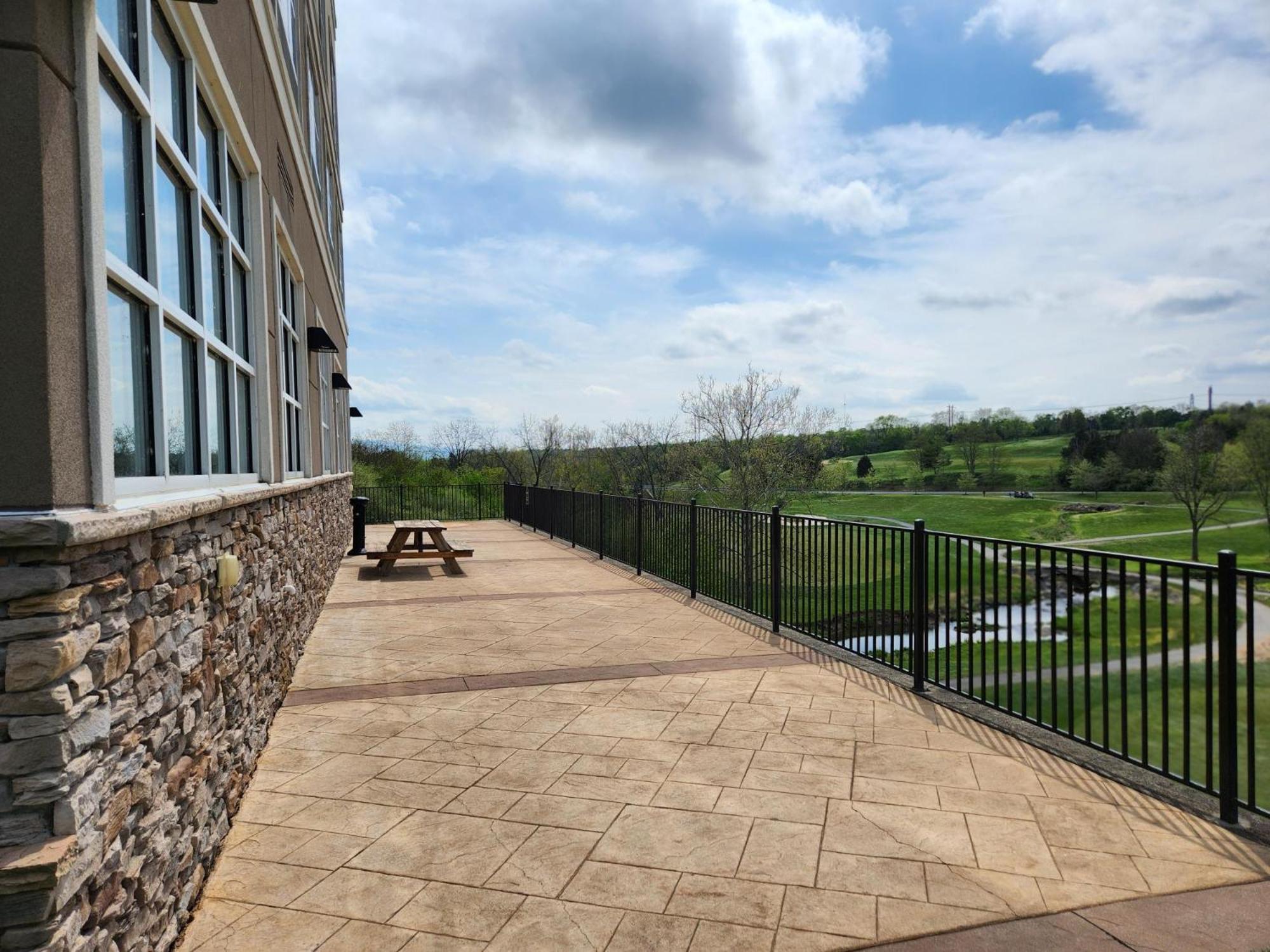 Doubletree By Hilton Front Royal Blue Ridge Shadows Hotel Luaran gambar