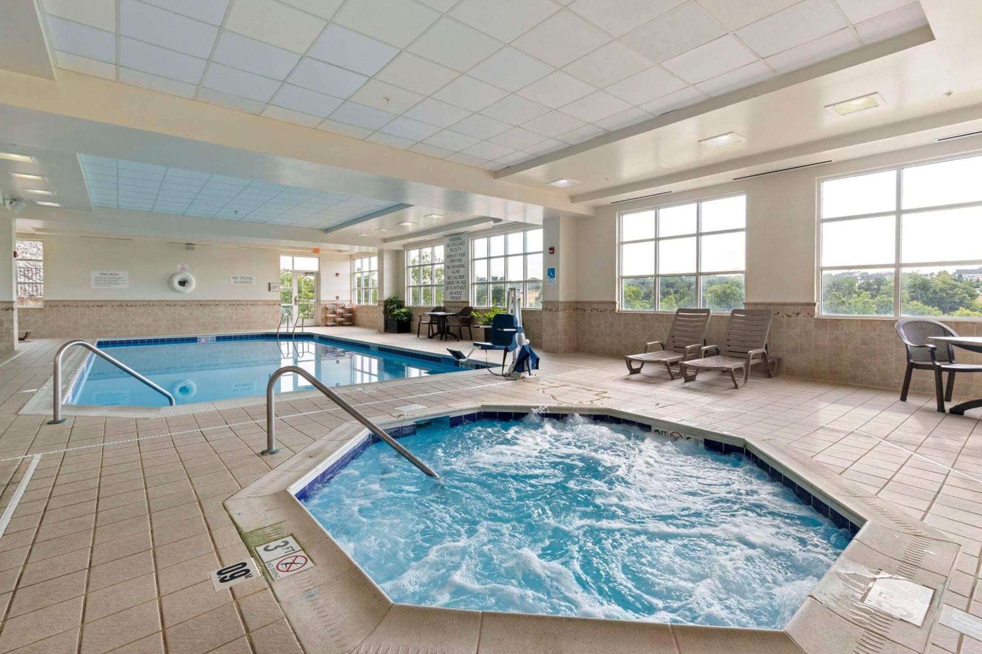 Doubletree By Hilton Front Royal Blue Ridge Shadows Hotel Luaran gambar