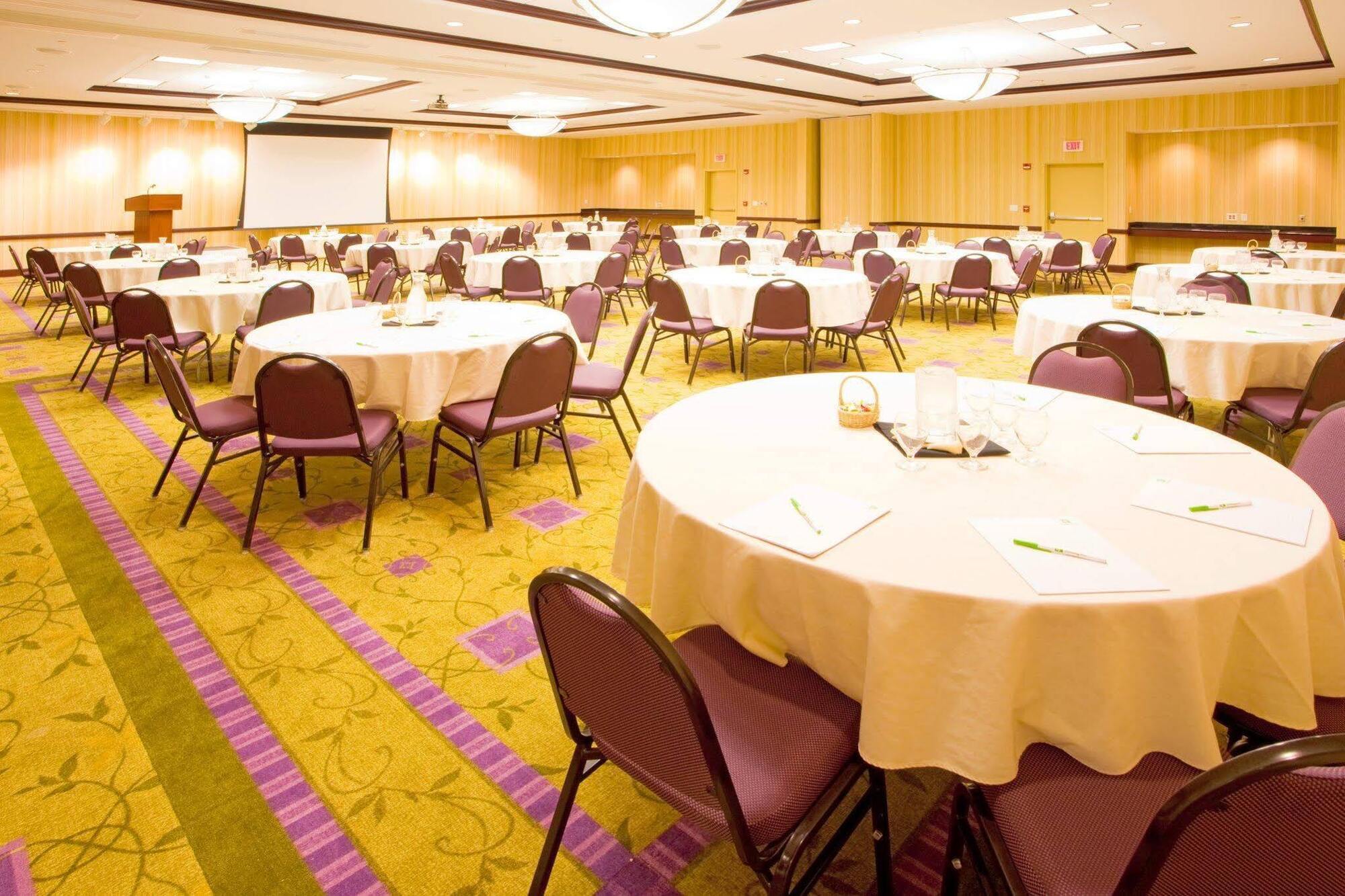 Doubletree By Hilton Front Royal Blue Ridge Shadows Hotel Luaran gambar